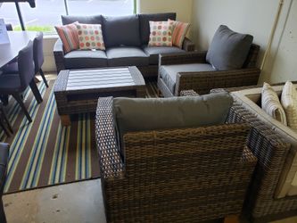 New 4pc outdoor patio furniture seating set tax included