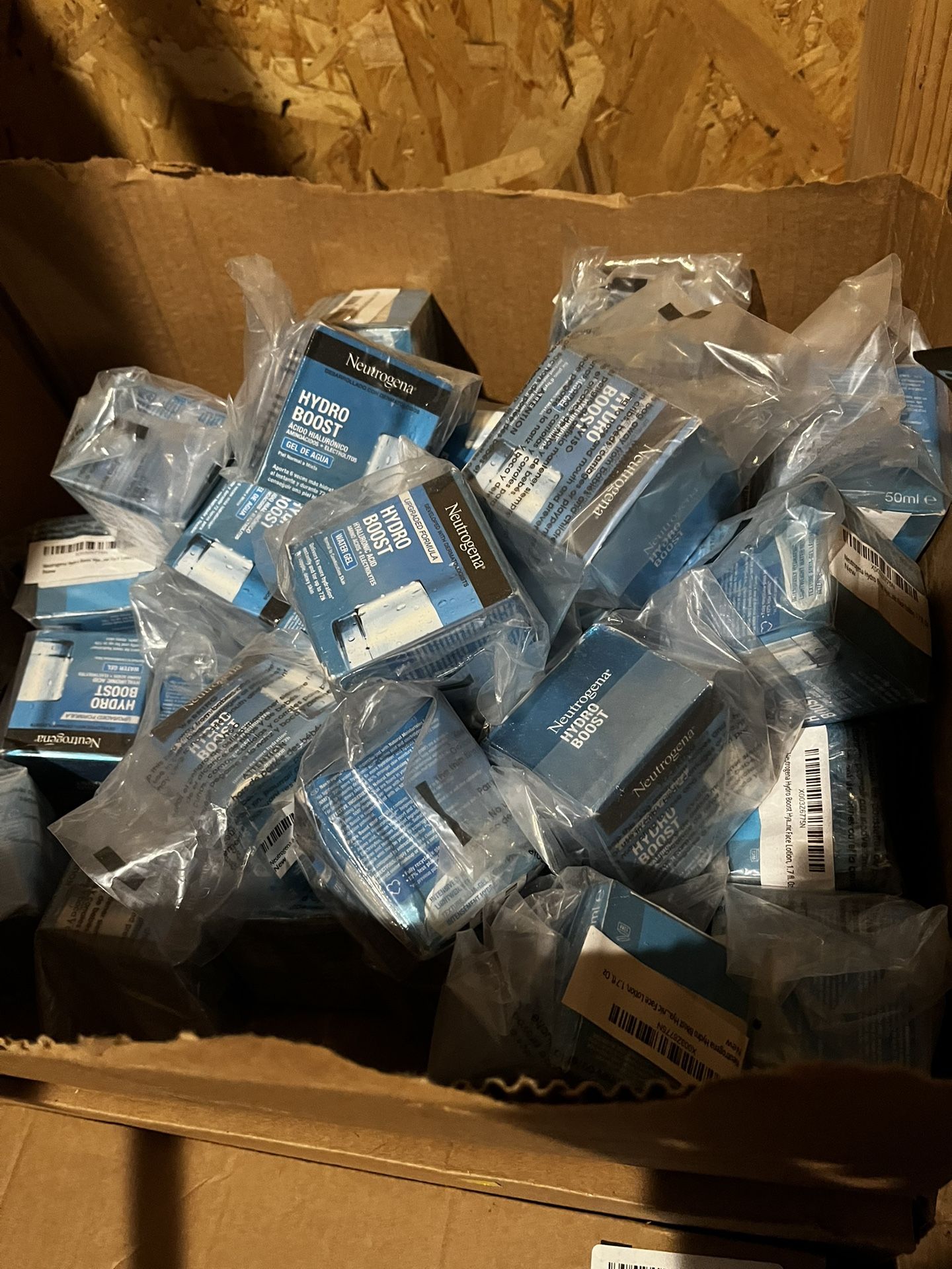 100 Neutrogena Hydro Boost Face Lotion