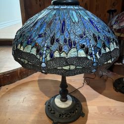 Handmade Tiffany-Style Stained Glass Dragonfly Lamp (Ocean Blue)