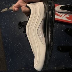 Air Max 97 Light Bone Size 9