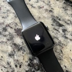 Apple Watch 3 Dark Grey