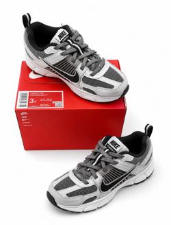 Nike Vomero 5 Kids Shoes Size 3Y – New