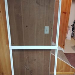 Free screen door