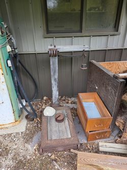Antique scale
