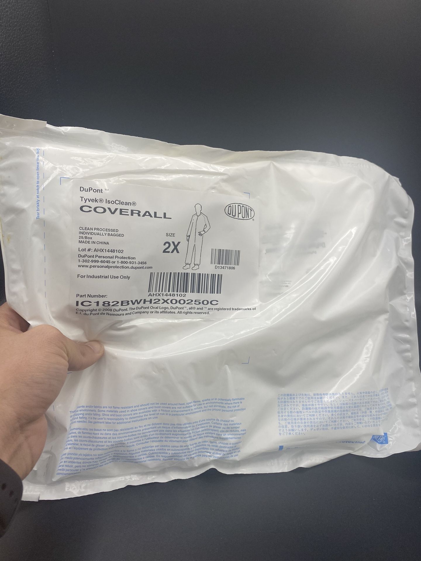(1) DuPont TYVEK IsoClean Coverall Size 2X Individually Packed Brand New Sealed