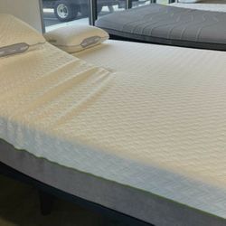 Brand new mattress sets. Clearing them out today! 50-80% OFF!