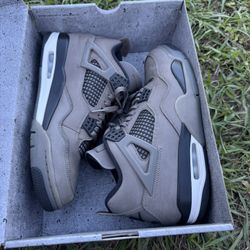 Jordan 4