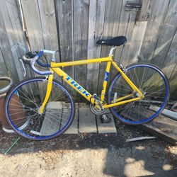 Trek 1000 Road Bike for Sale in Columbus OH OfferUp