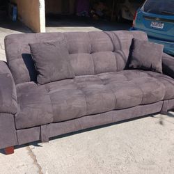 Couch / Futon 