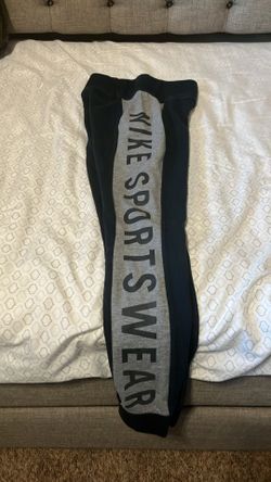 Nike leggings size small