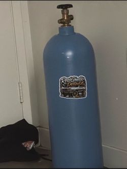 20 lb tank