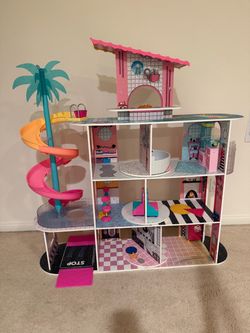 LOL surprise OMG fashion house playset