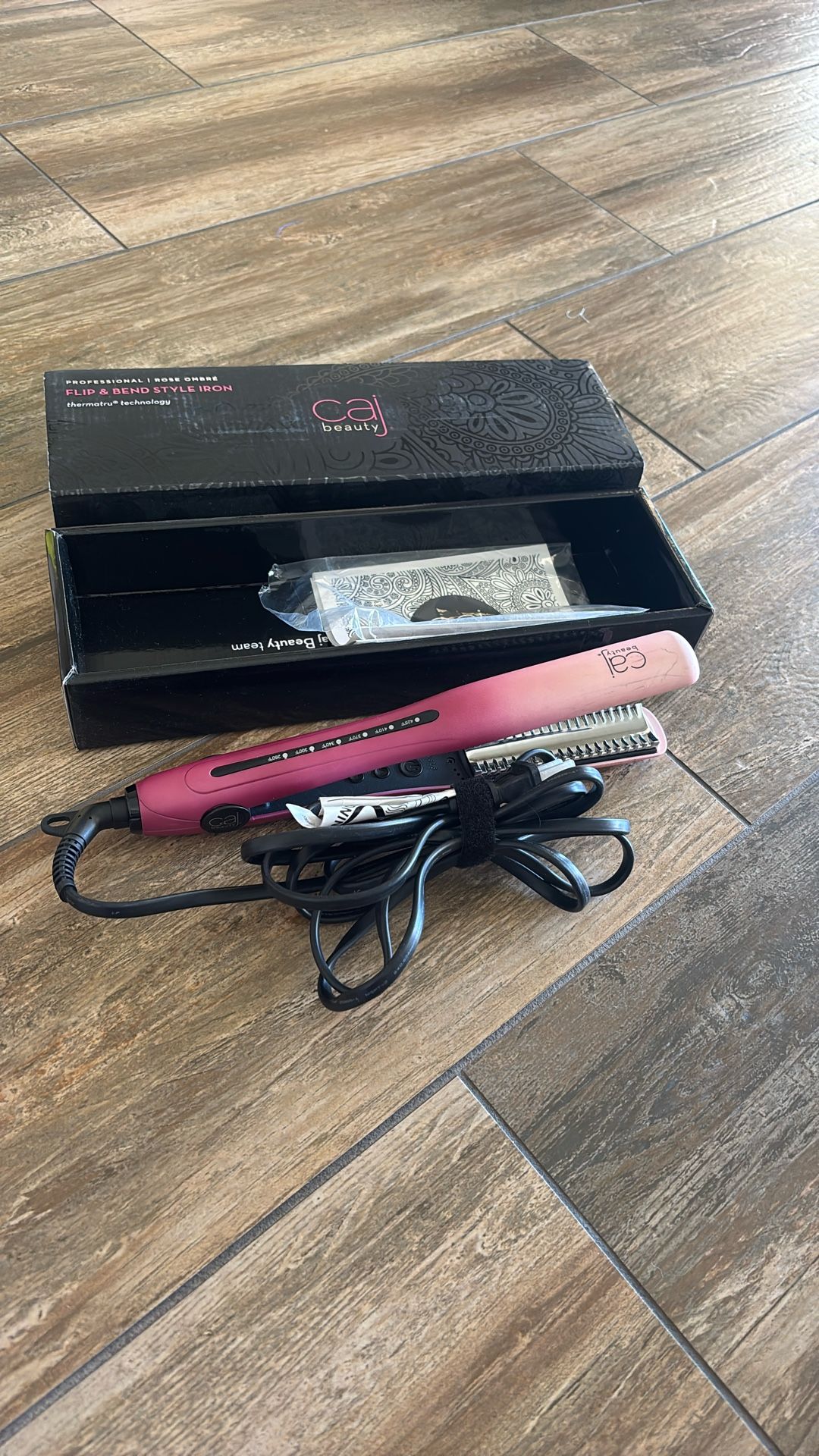 Can Professional Flip and Bend Style Iron