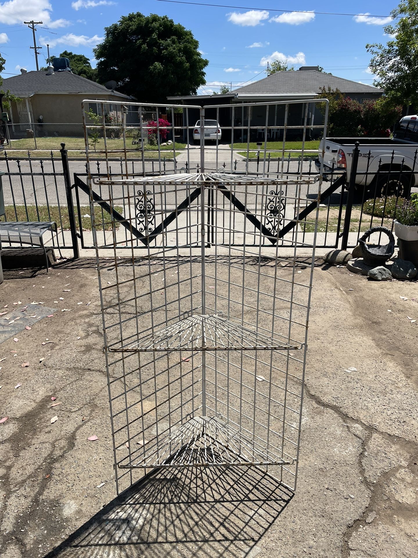 Heavy Duty Corner Shelf
