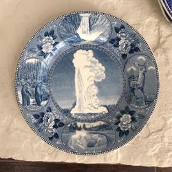 Souvenir Of Picturesque Yellowstone Park - Okd English Staffordshire Ware 