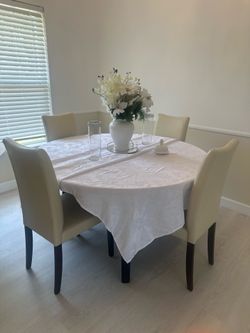 Dining room set