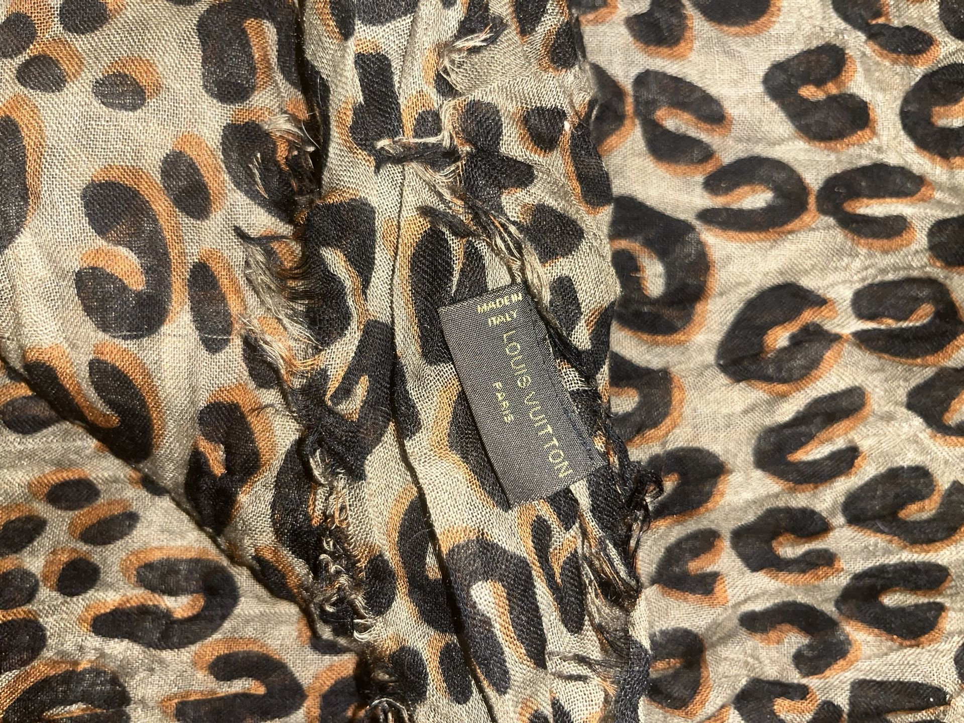Louis Vuitton Scarf