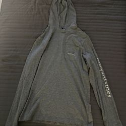 vineyard vines long sleeve t shirt Boys Size L