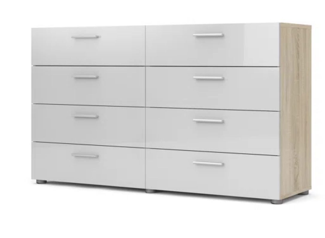 Jantz 8 Drawer W. Double Drawer