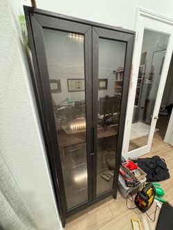 ILEA Curio Cabinet with LED lights