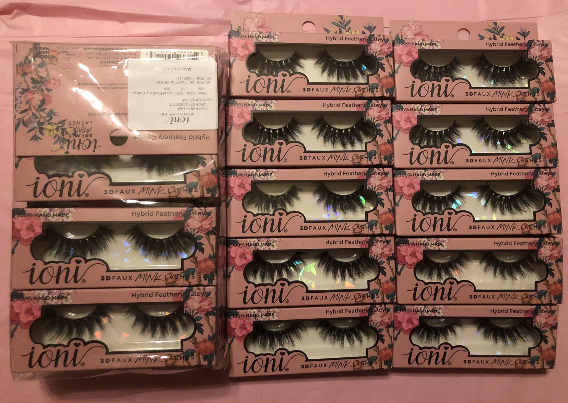 ioni Hybrid Feathery Cateye Lashes