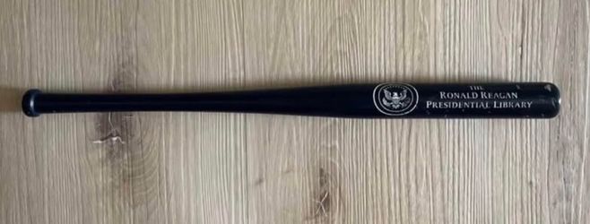 Collectors Ronald Reagan souvenir Mini Wood baseball bat
