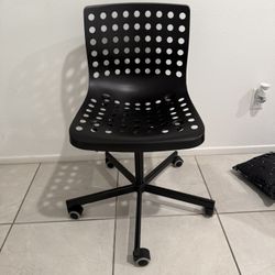 Chair Black 