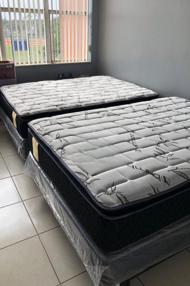 Queen Regular Mattress And Box Spring New