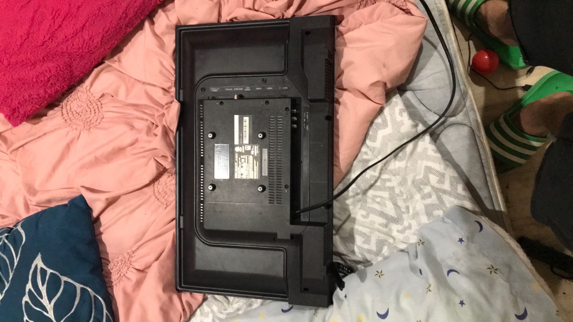 24”inch Onn Roku Tv
