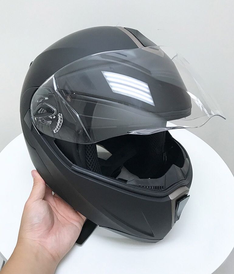 (NEW) $45 Full Face Motorcycle Bike Helmet Flip up Dual Visor (M, L, XL) DOT Approved