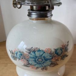 Floral painted glass oil lamp with chimney and wick