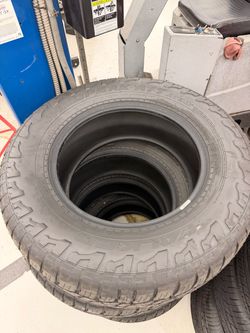 FALKEN WILDPEAK A/T AT3W 285/65R/18  SET OF 4 TIRES (New) Dealer Take Offs