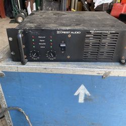 Crest 8001 Amplifier 