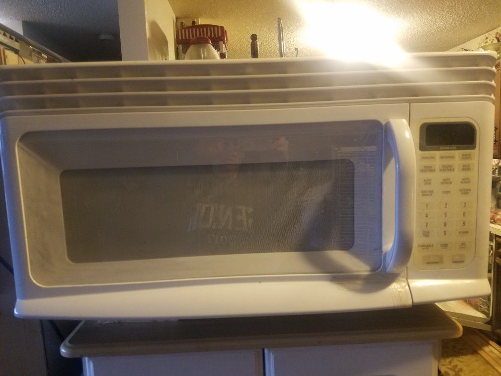 Large microwave oven