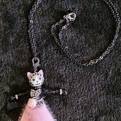 Fashion NECKLACES AN Keychains