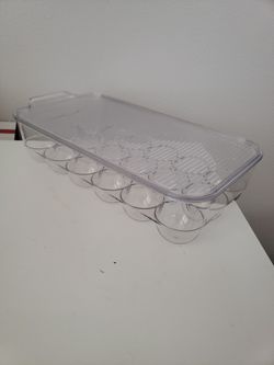 18ct Egg holder with lid