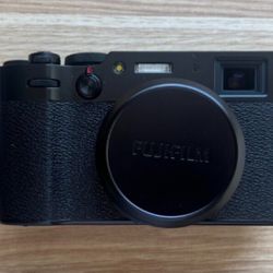 DIGITALFUJIFILM×100VBLACK