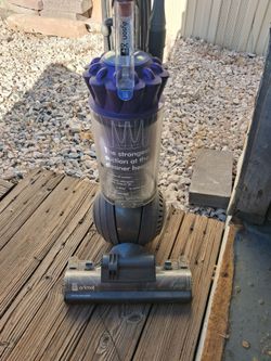 Dyson ball dc41 vacuum