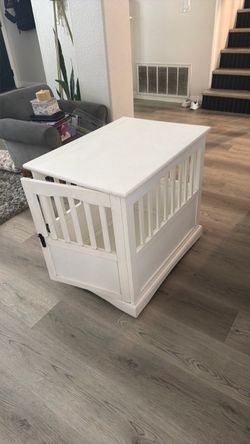 Dog crate