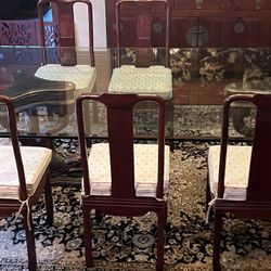Dining Room Table & Chairs