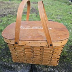 Vintage Picnic Basket