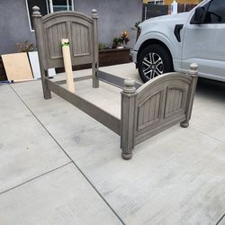 Twin Bed Frames 