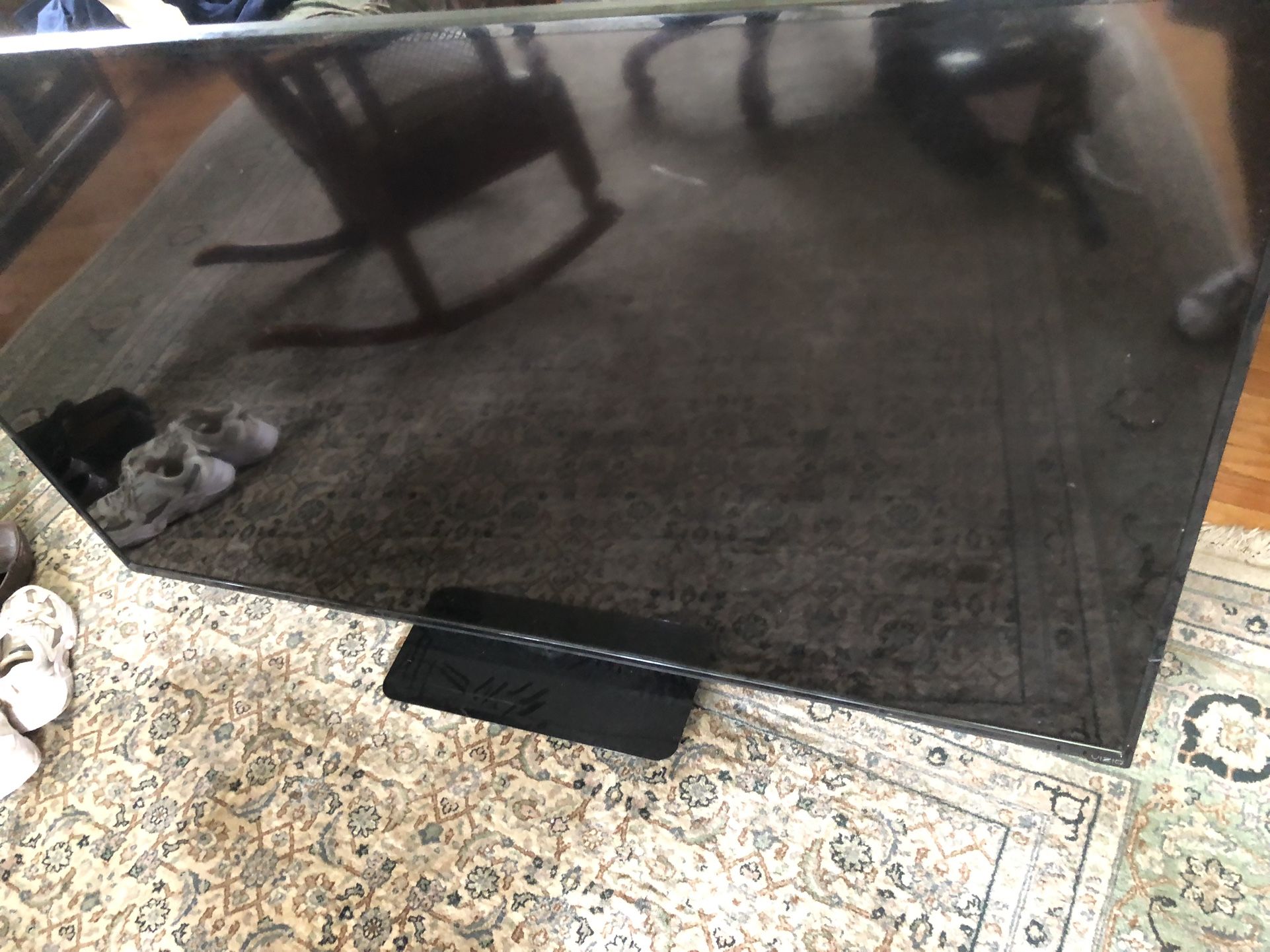 Vizio 75 Inch Tv FOR PARTS Still Works