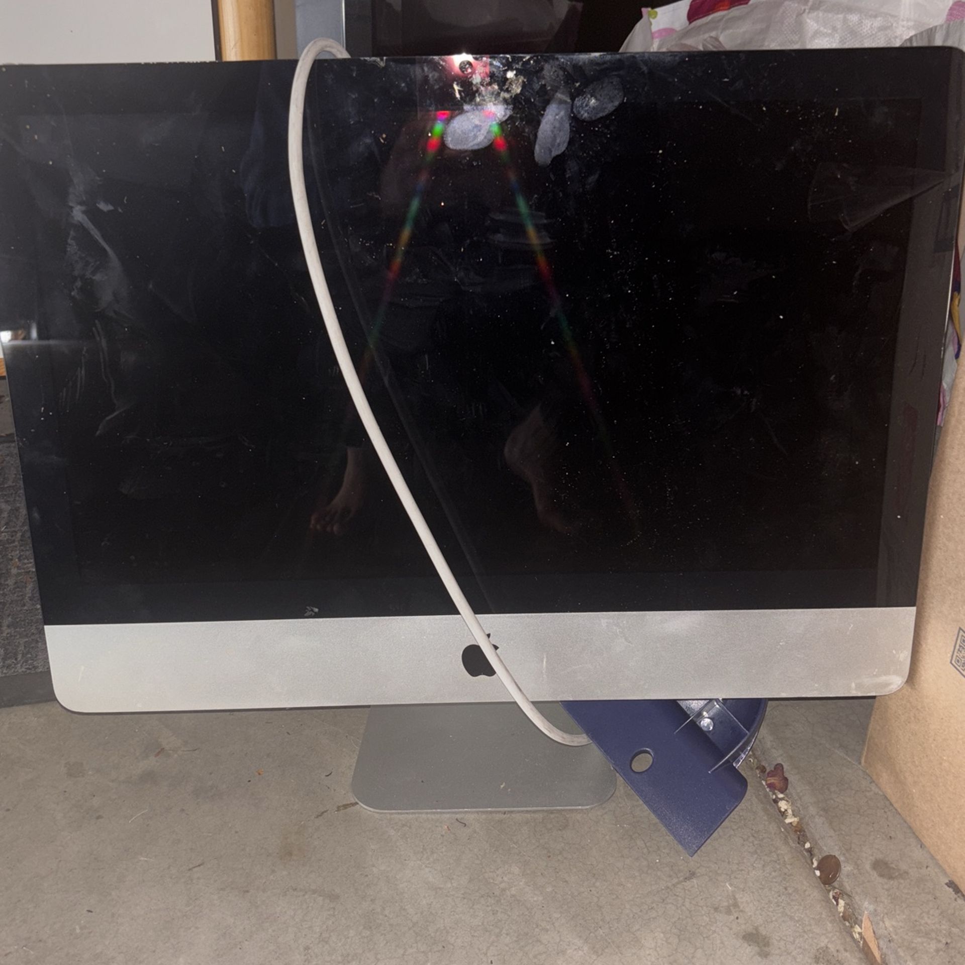 Apple Desktop computer
