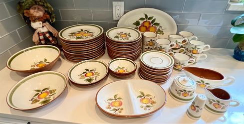 Vintage 1960’s Hand Painted Stangl Apple Delight Dinnerware Lot