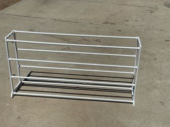 Shoe rack