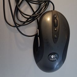 Logitech G400 Gaming Mouse (M-U0028)