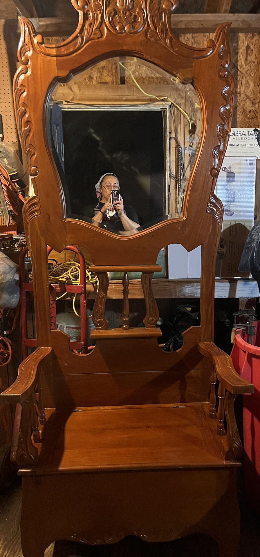 Hall Like Antique Chairs.