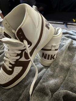 Men’s Nike high tops size 11
