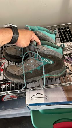 Clorts women hiking boots 